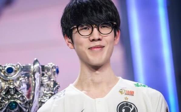 前景充满期 前景充满期