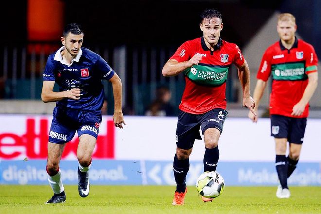 我们试图回 我们试图回